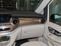 奔驰V级 V 260 L长轴距豪华版2021款