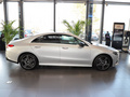 奔驰CLA CLA 200 4MATIC2022款