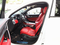 捷豹F-PACE P250 R-DynamicBLACK2022款