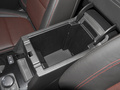 雪佛蘭開(kāi)拓者 輕混 650T RS Twin-Clutch四驅(qū)7座白夜版2022款