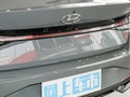 伊兰特 图片