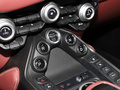 阿斯顿·马丁V8 Vantage 4.0T V8Roadster2023款