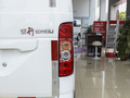 睿行EM60 純電動廂式運輸車4498車長平頂背掀門2座70kW41.86kWh2022款