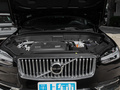沃尔沃XC90新能源 改款 E驱混动 T8 智尊豪华版7座2022款
