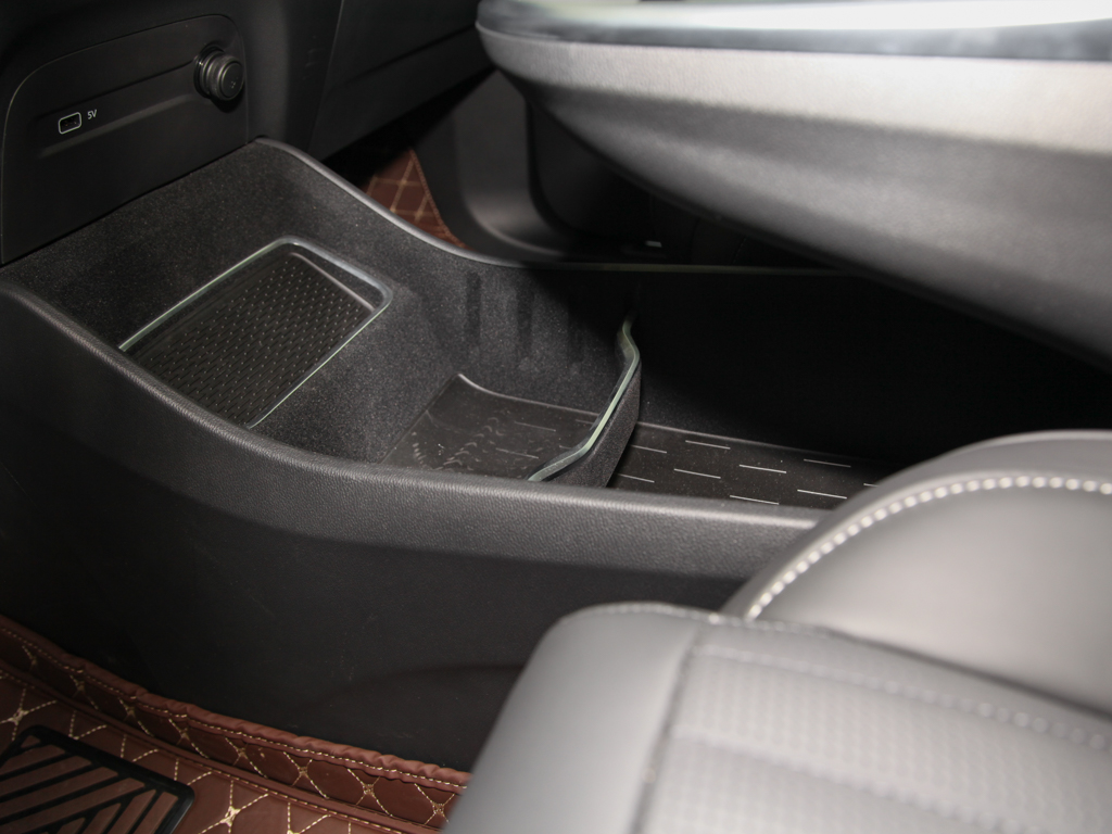 上汽大通MAXUS G90 图片