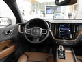 沃尔沃XC60新能源 T8 插电混动长续航四驱智远豪华版2023款