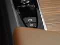 沃尔沃XC60新能源 T8 插电混动长续航四驱智远豪华版2023款