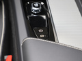 沃尔沃XC60新能源 T8 插电混动长续航四驱智远运动版2023款