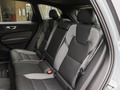 沃尔沃XC60新能源 T8 插电混动长续航四驱智远运动版2023款