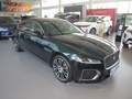 捷豹XFL XFL 2.0T P250两驱尊享豪华版2022款