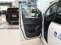 上汽大通MAXUS G20 改款 PLUS 2.0T柴油自動豪華版2023款