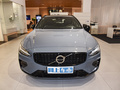 沃尔沃V60 B5智远运动版2023款