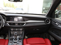 Stelvio斯坦维 2.0T 280HPVeloce赛道版2023款