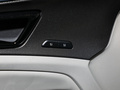 狮铂拓界 2.0L HEV两驱旗舰版2023款
