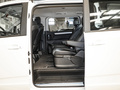 上汽大通MAXUS G10 2.0L 手動(dòng)多功能版 汽油7座2023款