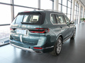 宝马X7 xDrive40i尊享型豪华套装2023款