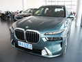 宝马X7 xDrive40i尊享型豪华套装2023款