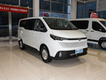 上汽大通MAXUS 新途V70 2.0T 創(chuàng)客版 手動短軸低頂3座2023款