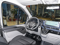 上汽大通MAXUS 新途V70 2.0T 創(chuàng)客版 手動短軸低頂3座2023款