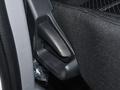 上汽大通MAXUS 新途V70 2.0T 創(chuàng)客版 手動短軸低頂3座2023款