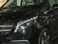 奔驰V级 V 260尊贵版2022款