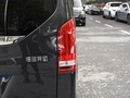 奔驰V级 V 260 L长轴距尊贵版2022款
