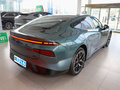 小鵬汽車P7 P7i 610鵬翼性能版2023款