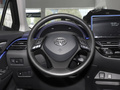 豐田C-HR 2.0L領(lǐng)先版2023款