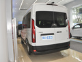 新途V90 2.0T 手動運杰前驅(qū)短袖高頂后單胎6座2022款