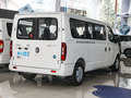 新途V80 图片