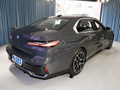 寶馬i7 eDrive50L領(lǐng)先M運動套裝2023款