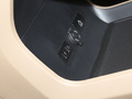 瑞风RF8 PHEV 图片