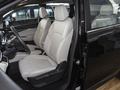 上汽大通MAXUS G50 1.5T手動(dòng)暢游A2023款