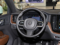 沃爾沃XC60新能源 T8 插電式混合動(dòng)力 四驅(qū) 長(zhǎng)續(xù)航 智遠(yuǎn)豪華版2024款