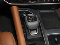 探陆 380VC-TURBO 四驱智尊版6座2024款