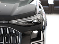 奥迪Q6 45 TFSI quattro 齐云型 羽林套装6座2024款