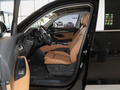 奥迪Q6 45 TFSI quattro 齐云型 羽林套装6座2024款