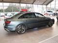 奥迪A4L 40 TFSI quattroRS套件燃速型2024款