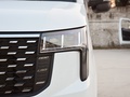新途V80 傲運通PRO 2.0T AMT 短軸中頂  56座2024款