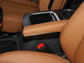 红旗HQ9 PHEV 2.0T四驱商务版2024款