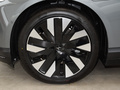 Polestar 4 單電機(jī)標(biāo)準(zhǔn)續(xù)航PLUS2024款