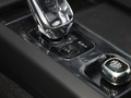 沃爾沃XC60新能源 T8 插電混動長續(xù)航四驅(qū)智遠極夜版2024款