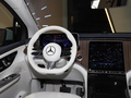 奔驰EQE SUV 350 4MATIC先锋版2024款