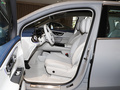 奔驰EQE SUV 350 4MATIC先锋版2024款