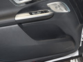 奔驰EQE SUV 350 4MATIC豪华版2024款