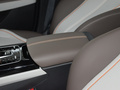 秦PLUS 荣耀版 EV420KM超越型2024款