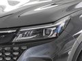 藍電E5 榮耀版 1.5L DE-i 100KM暢享型7座2024款