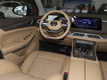 藍電E5 榮耀版 1.5L DE-i 100KM暢享型7座2024款