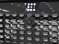 藍(lán)電E5 榮耀版 1.5L DE-i 100KM尊享型5座2024款