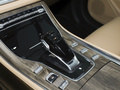 藍(lán)電E5 榮耀版 1.5L DE-i 100KM尊享型5座2024款